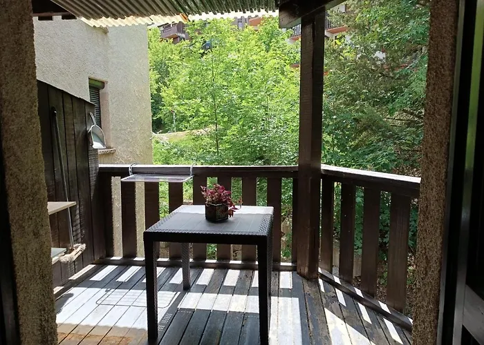 Avec Balcon, 1 Piece, 4 Personnes Uvernet-Fours